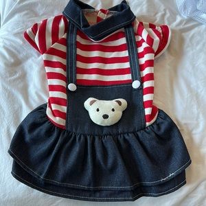 Adorable denim overall dog dress with snaps and collar size small; perfect!